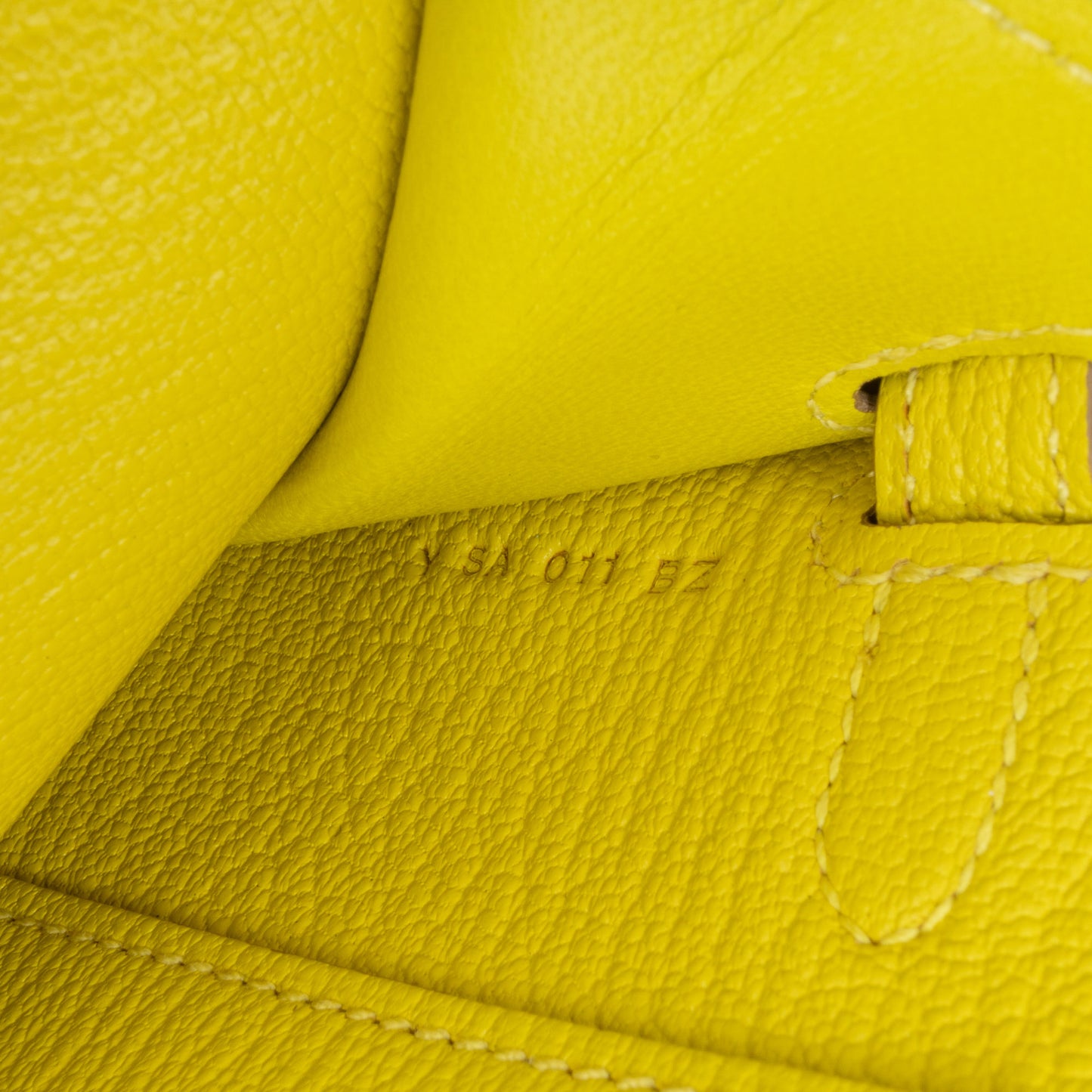 Chevre Kelly To Go Wallet Yellow - Re-Luxury
