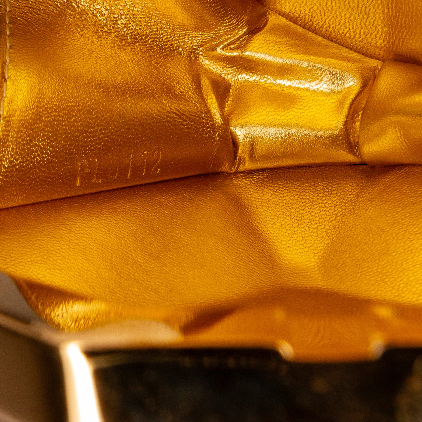 Minaudiere Petit Bijou Gold - Re-Luxury