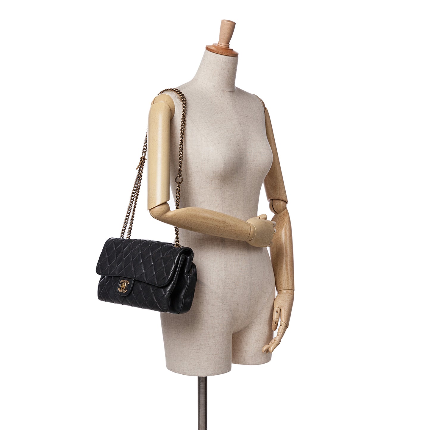 Quilted Calfskin CC Crown Flap Black - Re-Luxury