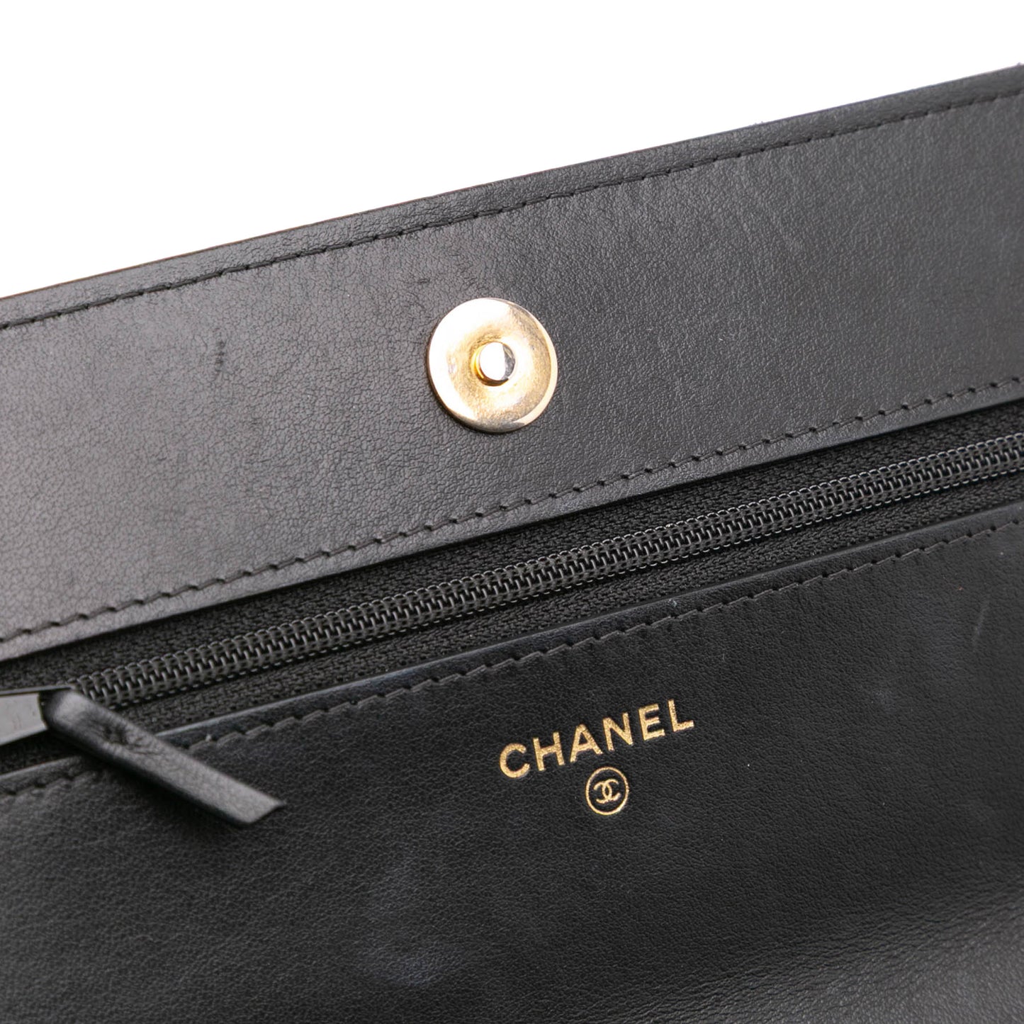 Quilted Lambskin 19 Wallet on Chain Black - Re-Luxury