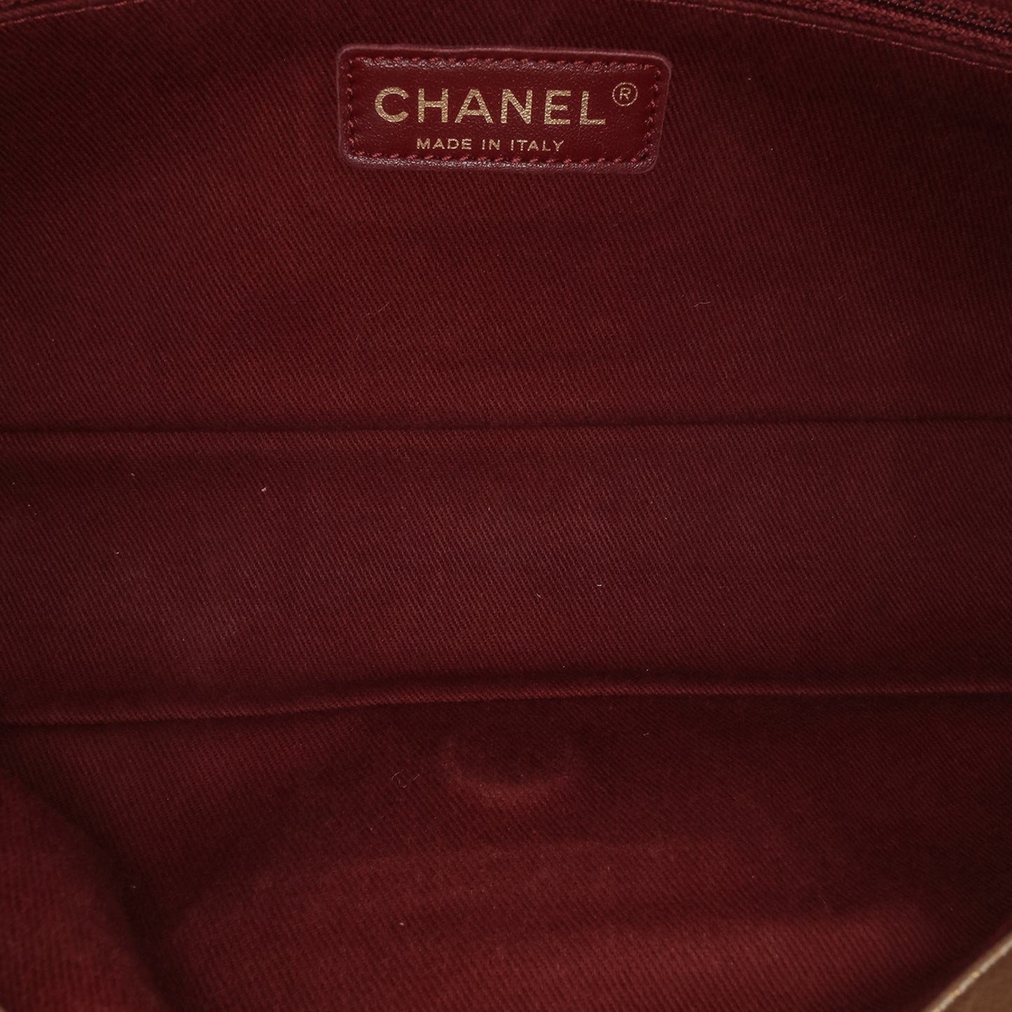Medium Quilted Aged Calfskin Pondichery Flap Gold - Re-Luxury