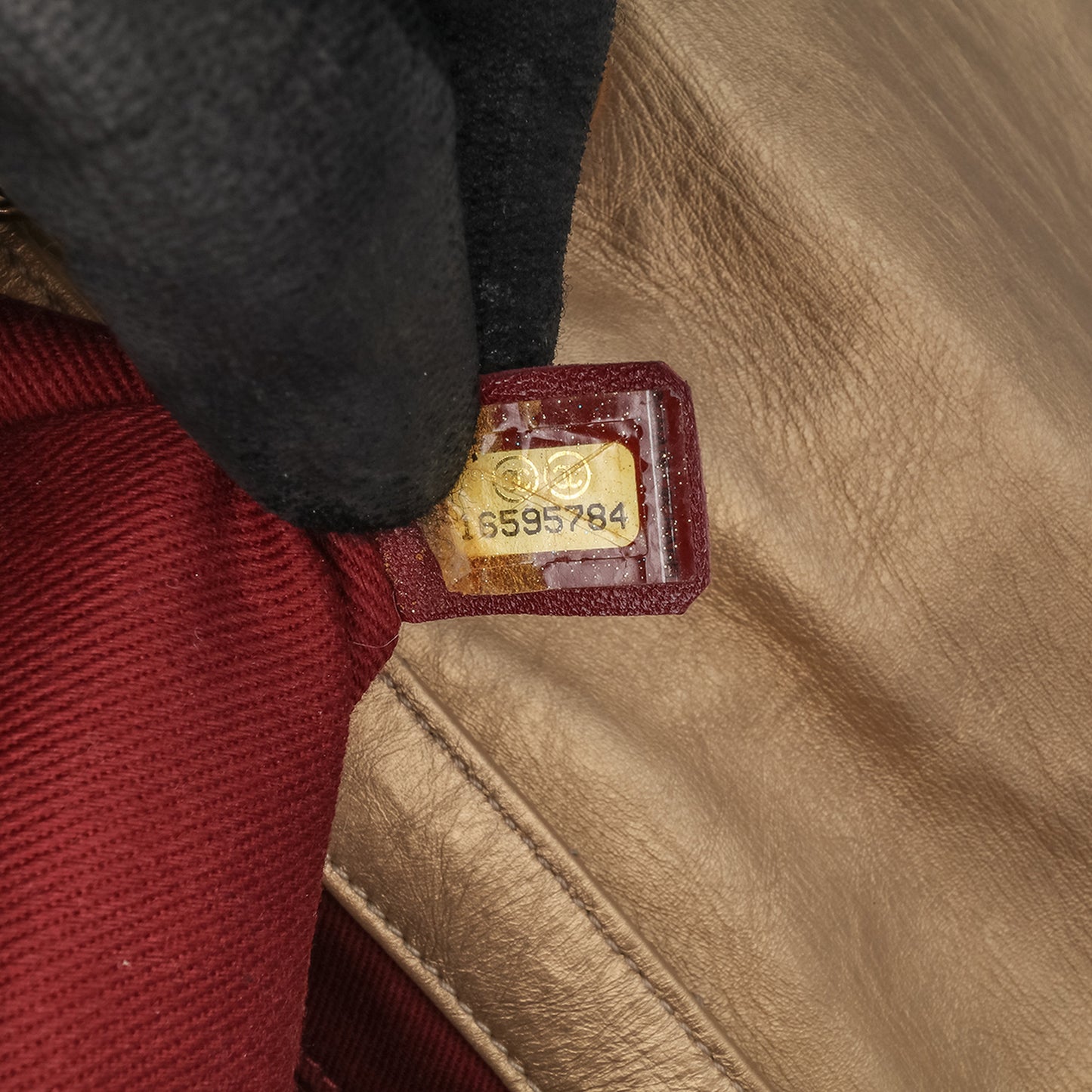 Medium Quilted Aged Calfskin Pondichery Flap Gold - Re-Luxury