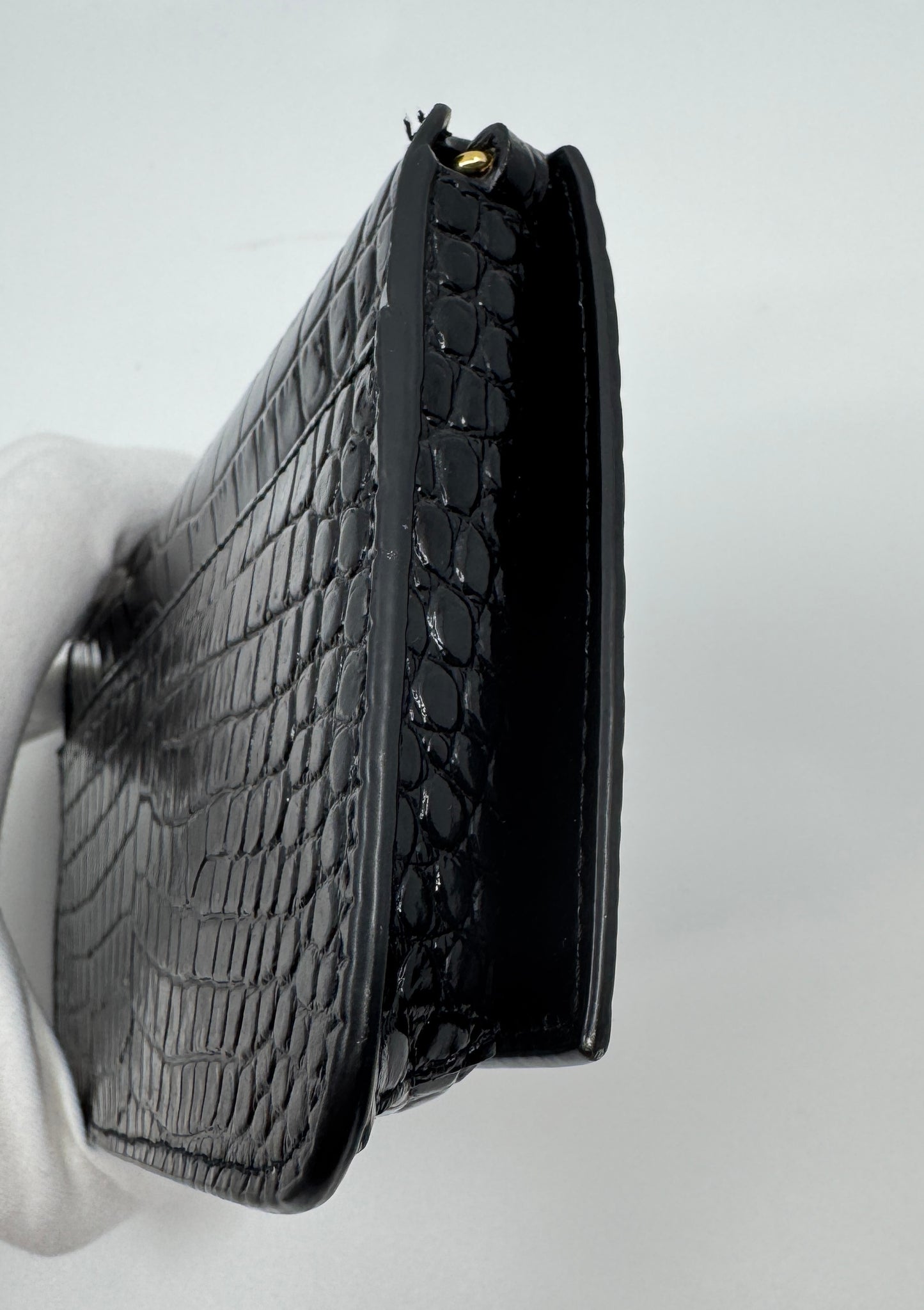 Saint Laurent Cassandre phone pouch - Crocodile-Embossed Leather