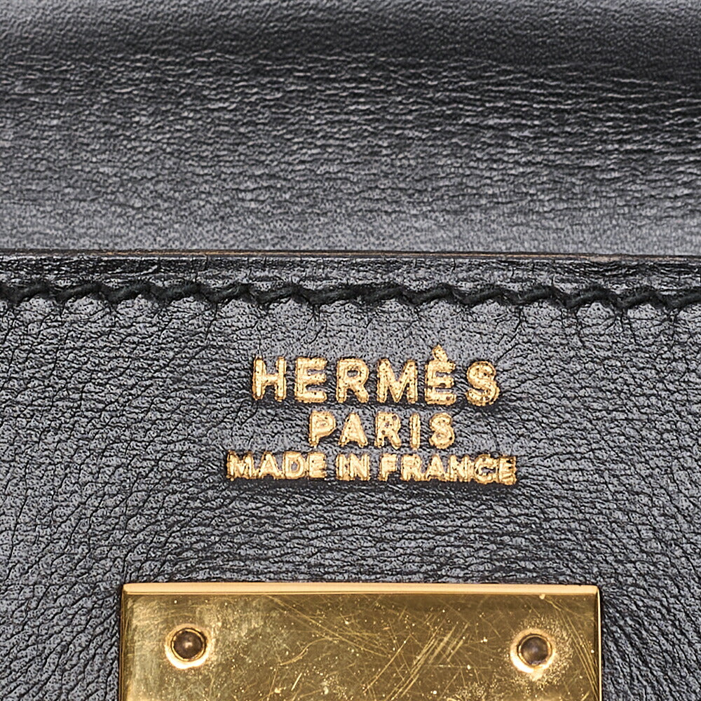 Hermès Kelly 32 - Box Leather Gold Hardware