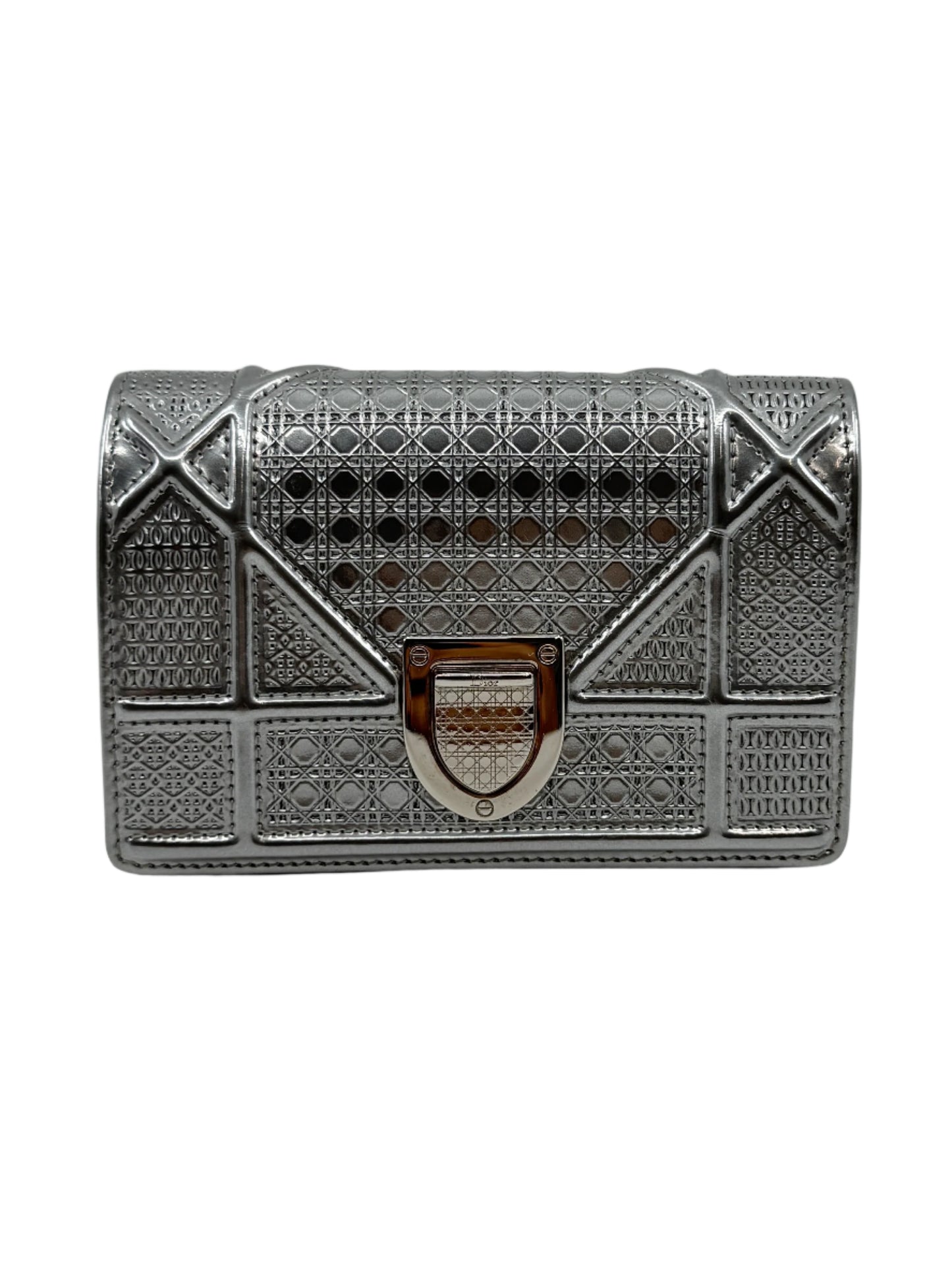 Dior Diorama Wallet On Chain Silver