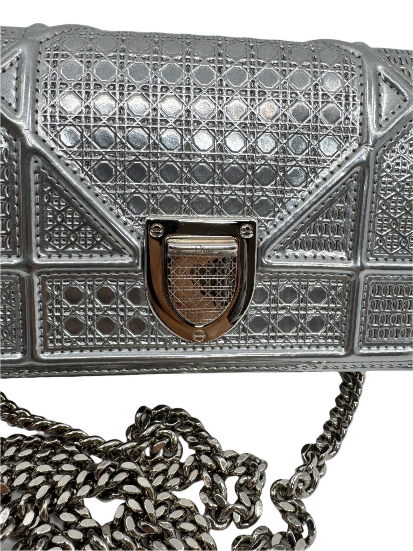 Dior Diorama Wallet On Chain Silver