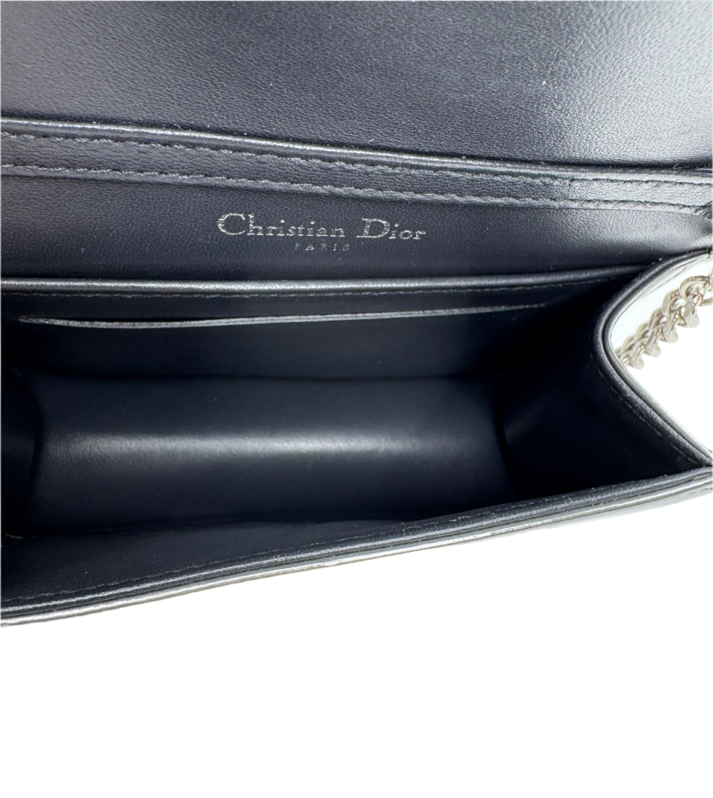 Dior Diorama Wallet On Chain Silver