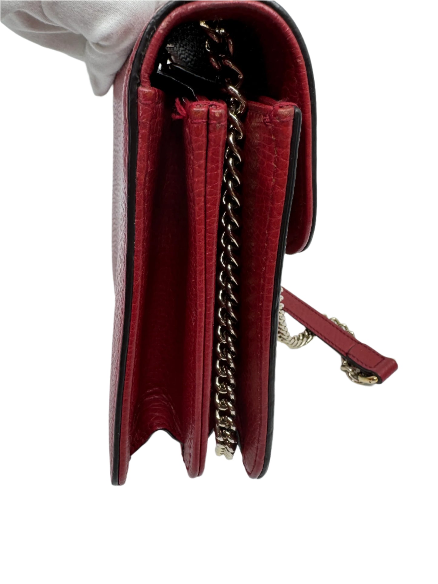 right-side-of-the-gucci-small-dollar-interlocking-g-red-with-black-leather-trim-and-gold-chain