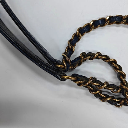 Chanel Dark blue patent leather quilted handbag