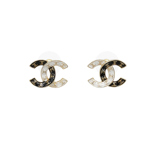 Chanel(24p) Gold-tone Letter CC Earrings