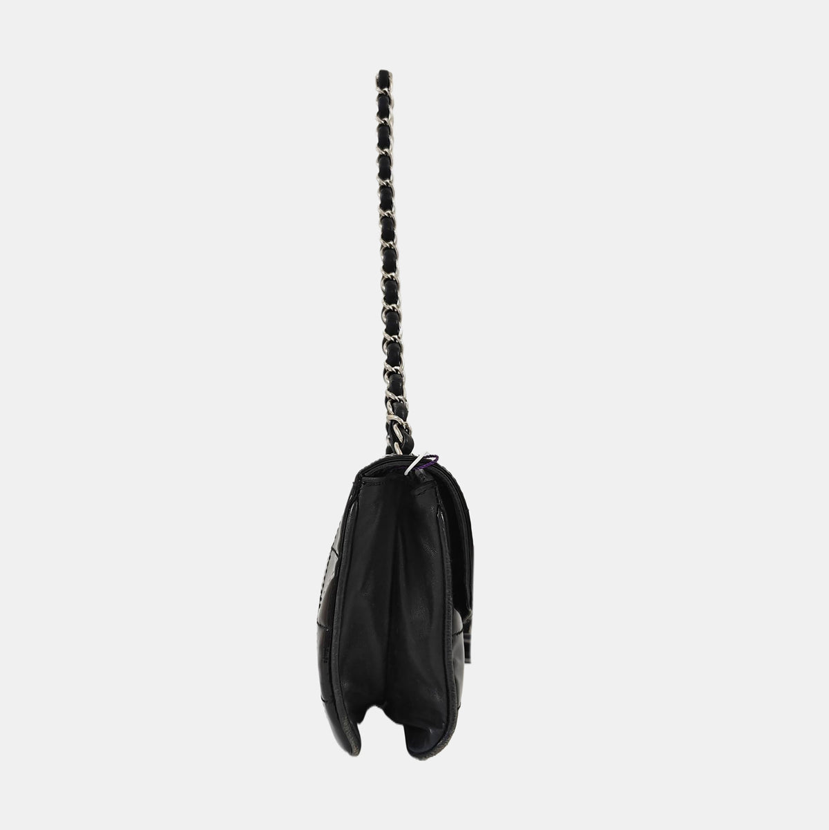 Chanel Black patent leather shoulder bag
