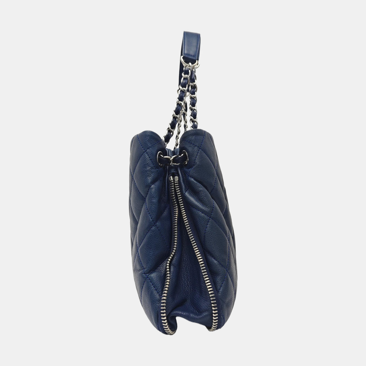 Chanel Blue cowhide diamond quilted shoulder bag
