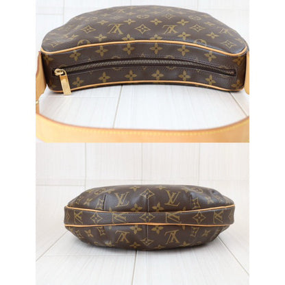 Louis Vuitton Monogram Canvas Croissant MM Bag