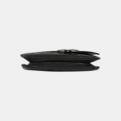 Chanel Black patent leather shoulder bag