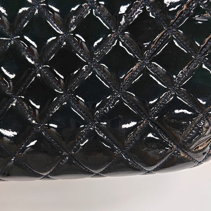 Chanel Dark blue patent leather quilted handbag