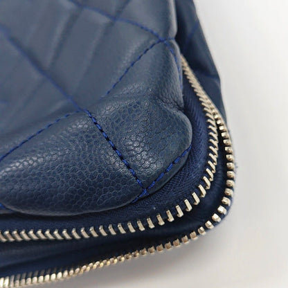 Chanel Blue cowhide diamond quilted shoulder bag