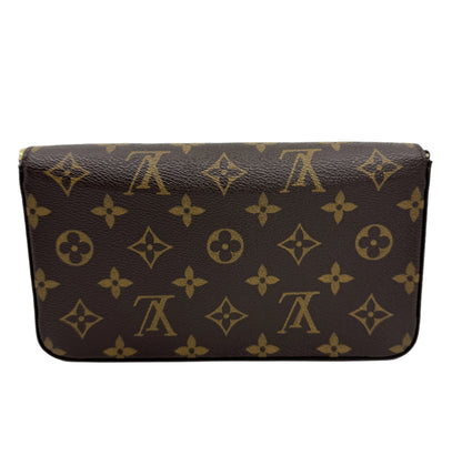 Back-part-of-Louis-Vuitton-Felicie-Pochette-in-brown-color-with-Louis-Vuitton-Felicie-Pochette-logo-along-the-bag