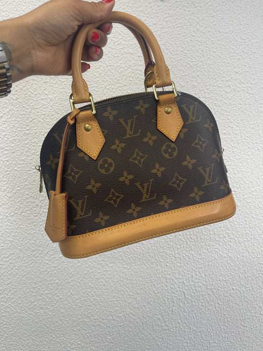 Louis Vuitton Almaa BB