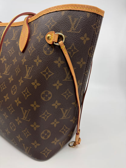 Louis Vuitton Neverfull MM Monogram Canvas