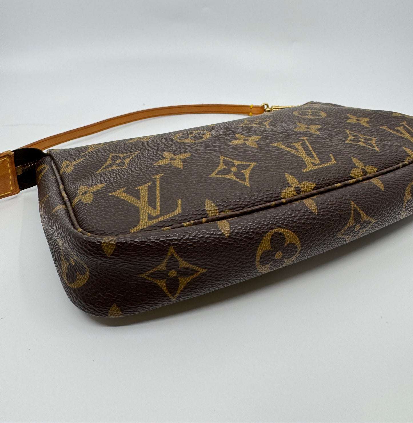 Louis Vuitton Monogram Pochette Accessoires Brown