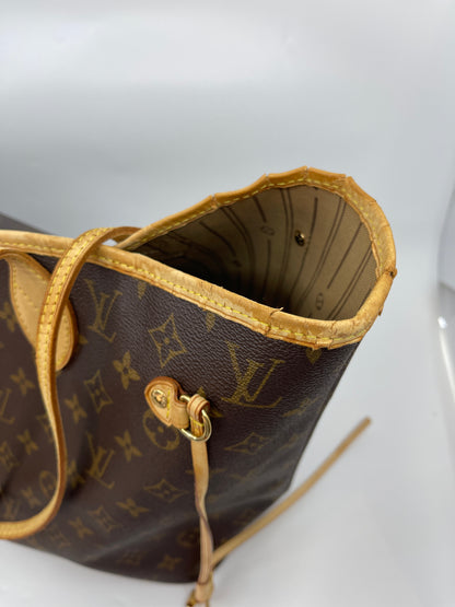 Louis Vuitton Neverfull MM - Monogram Canvas