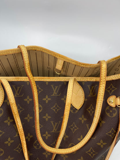 Louis Vuitton Neverfull MM - Monogram Canvas