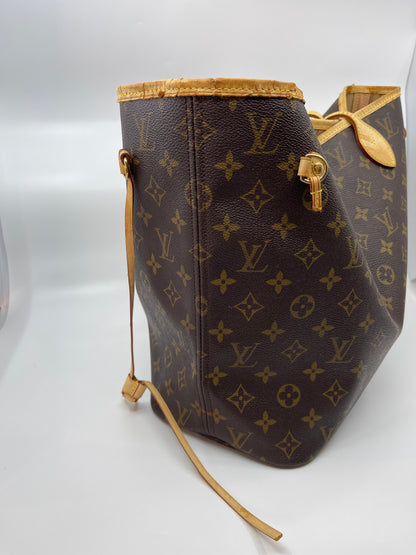 Louis Vuitton Neverfull MM - Monogram Canvas