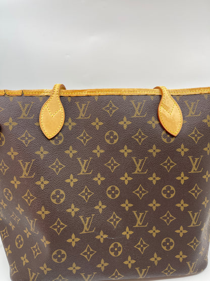 Louis Vuitton Neverfull MM - Monogram Canvas