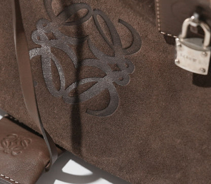 Loewe Amazona 29 Bag