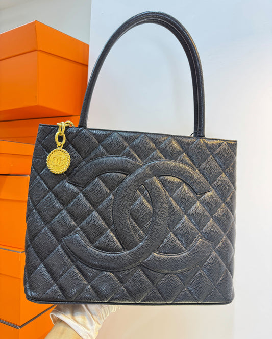 Chanel Gold Medallion Caviar Shoulder Bag Grand Shopping Tote Black