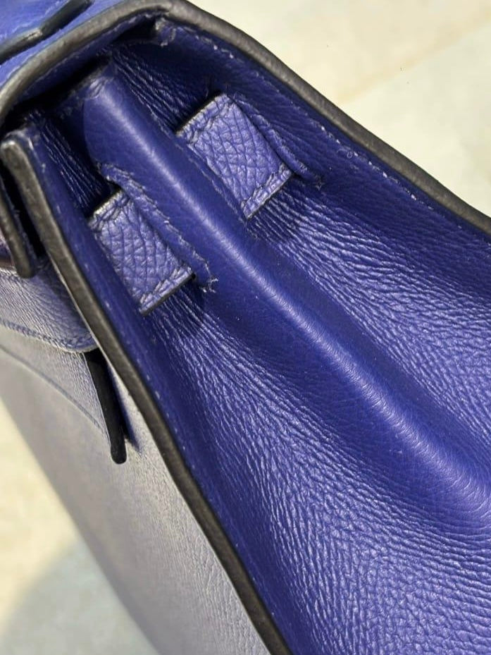 Hermès Kelly 28 Blue Indigo Box Calf Leather