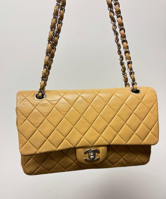 Chanel Vintage Classic Double Flap - Lambskin Leather