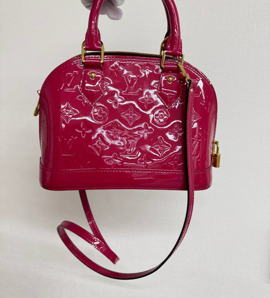 Louis Vuitton Alma BB Patent Leather - Red