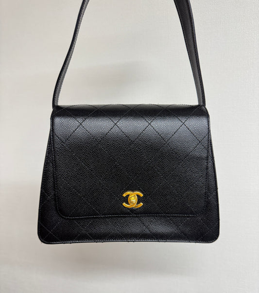Chanel Trapeze Kelly Shoulder Bag