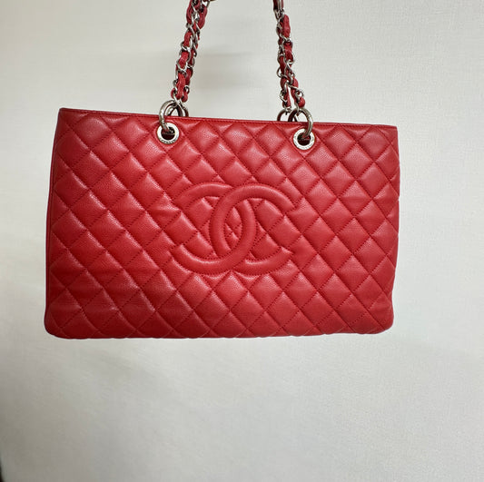 Chanel XL Grand Shopping - Caviar Leather