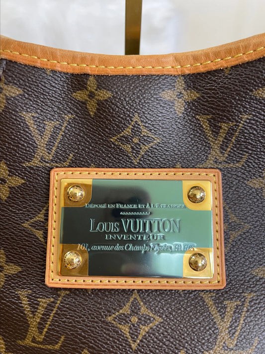 Louis Vuitton Galliera GM Handbag - Brand New