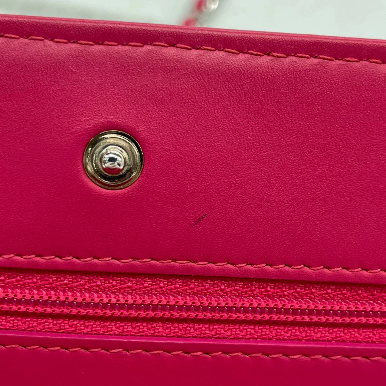 Chanel Classic Wallet on Chain Fuchsia - Patent Leather