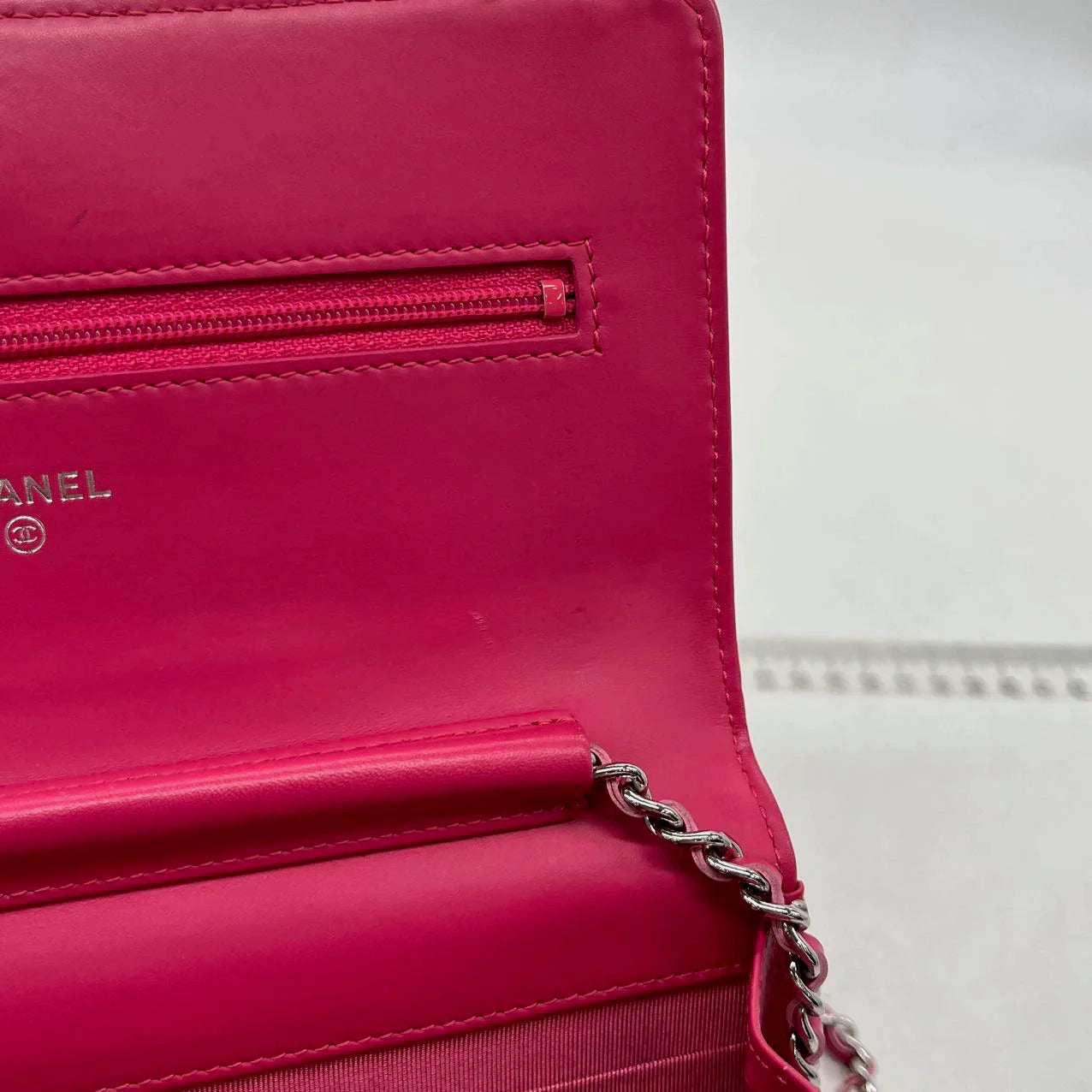 Chanel Classic Wallet on Chain Fuchsia - Patent Leather