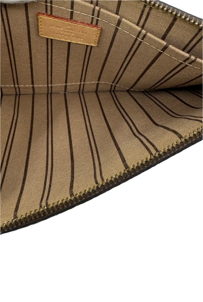 Interior-striped-of-the-included-Louis-Vuitton-Neverfull-MM-Monogram-Pochette-showing-its-size-and-authenticity-tag