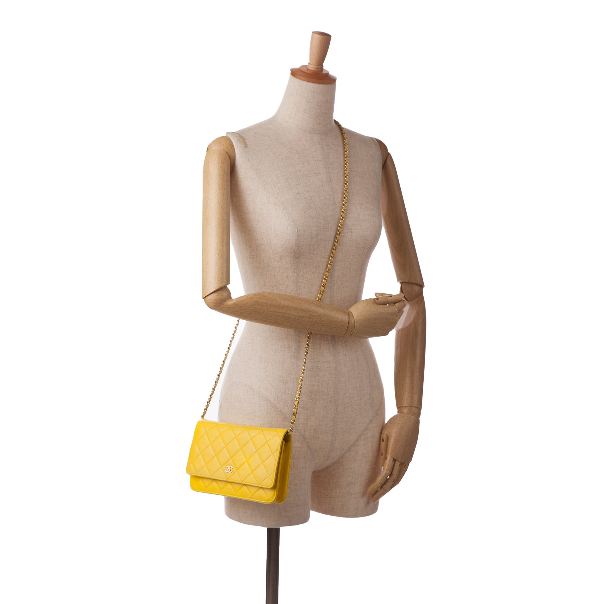 Classic Lambskin Wallet on Chain Yellow -  Re-Luxury