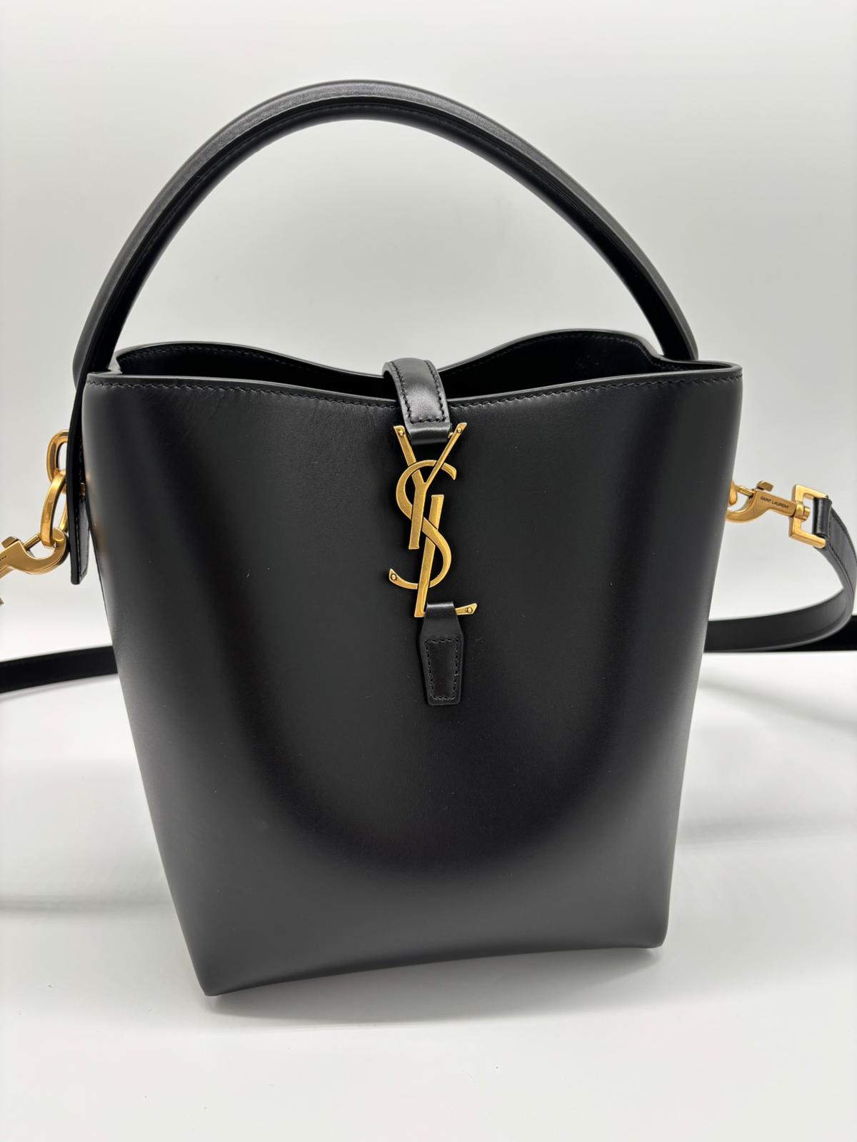 Saint Laurent E 37 Small Leather Bag