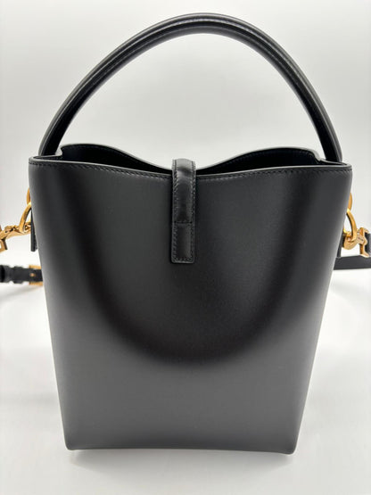 Saint Laurent E 37 Small Leather Bag