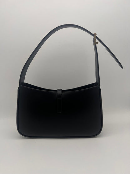 Saint Laurent Le 5 A 7 Smooth Leather